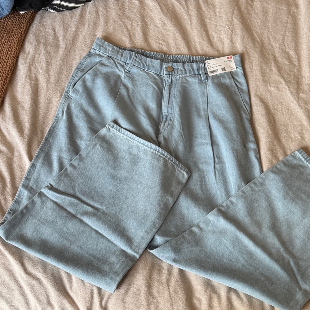 Uniqlo Drapey Denim Pleated Pants